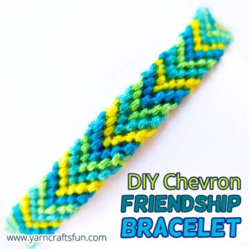 Easy Chevron Friendship Bracelet Pattern - yarncraftsfun.com