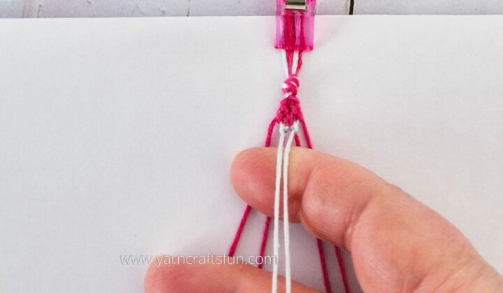 How To Make Heart Friendship Bracelets - So Cute! - yarncraftsfun.com